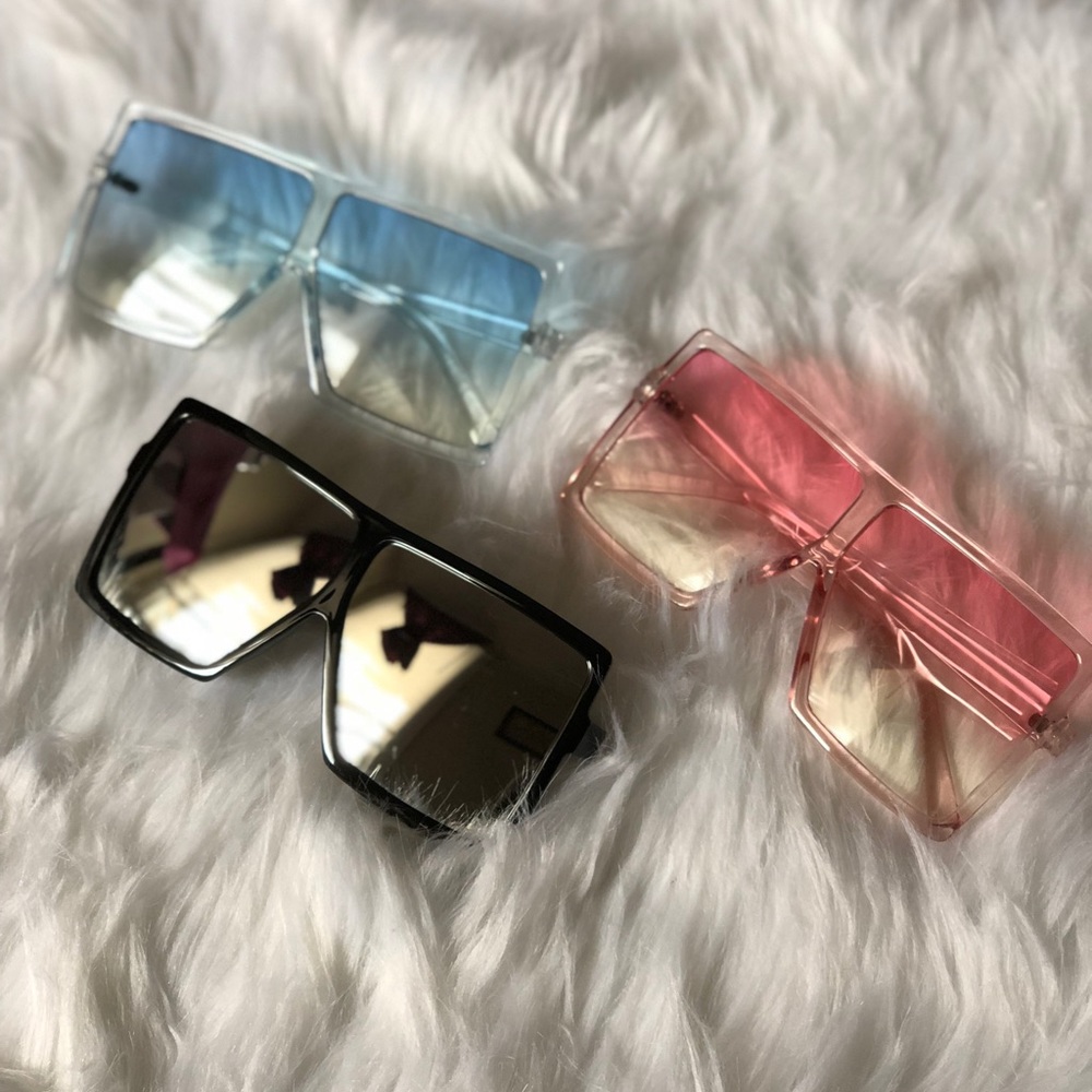 Oversized sunglasses